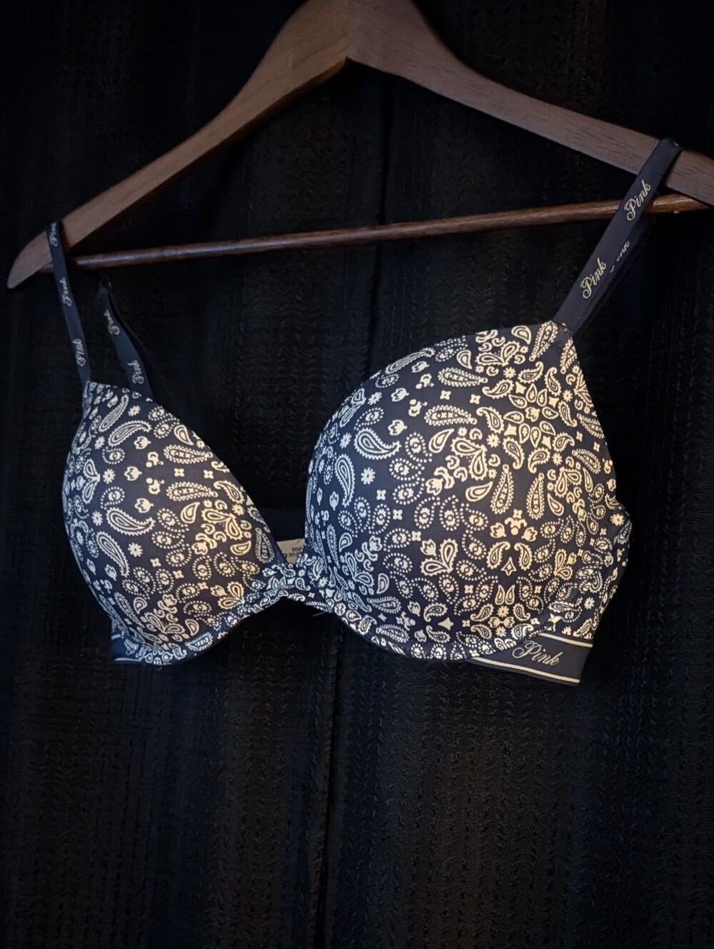 Victoria's Secret Navy and White Paisley Push-Up Bra